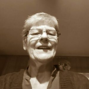 Meet your Posher, Paula